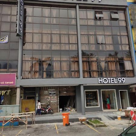 Hotel 99 Seri Kembangan Serdang Extérieur photo